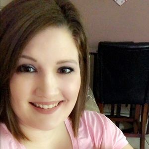 Meet your Posher, Breanna